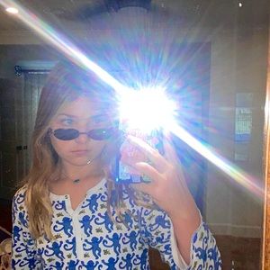 Meet your Posher, Phoebe